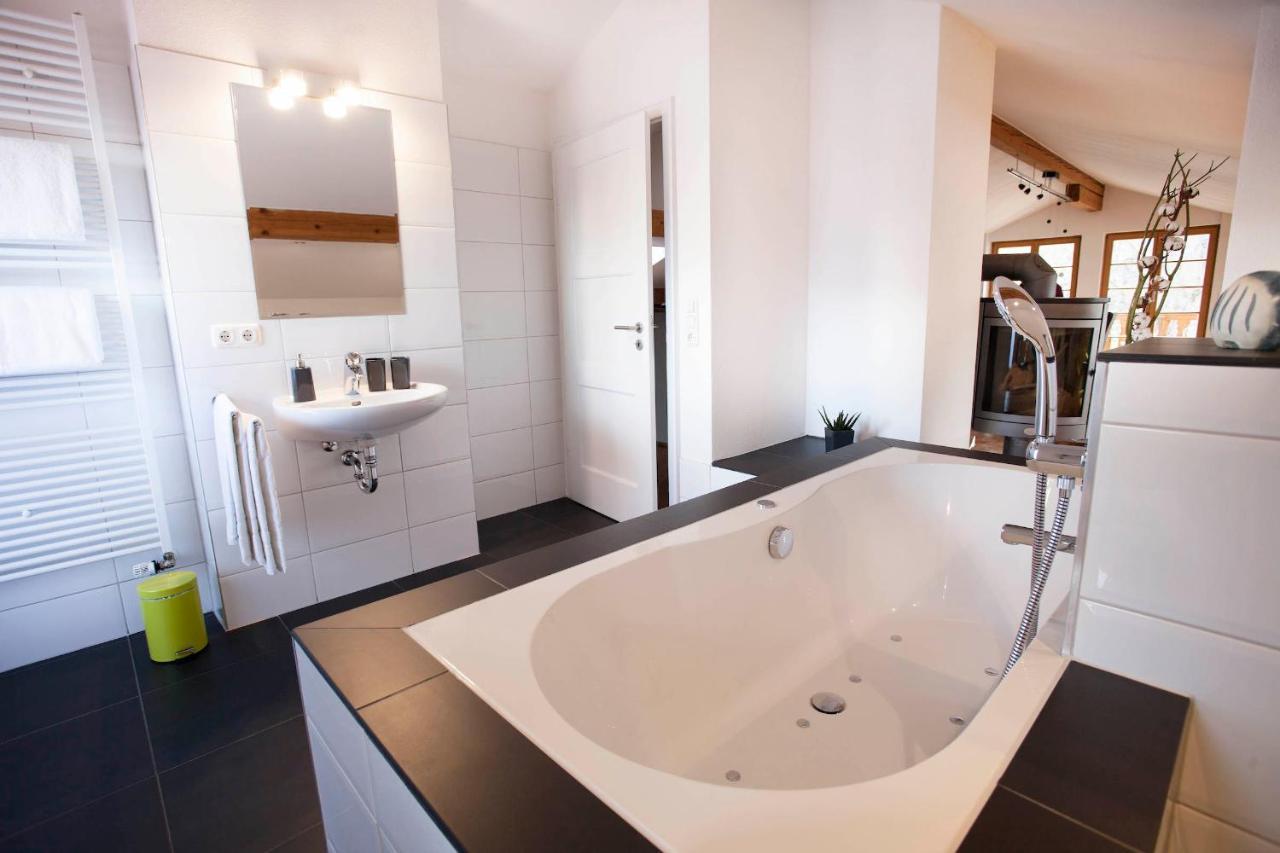 Auszeit Maisonette Garmisch-Partenkirchen Eksteriør billede